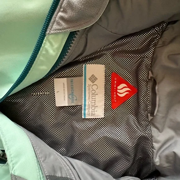 Columbia Light Green Hooded Jacket - Picture 4 of 4